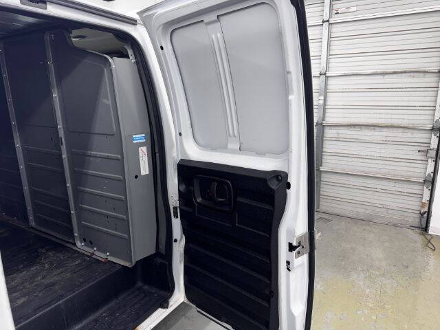 2017 Chevrolet Express 2500