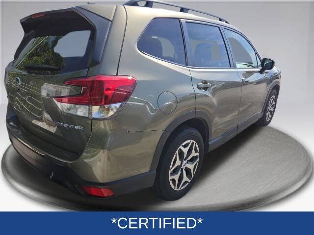 2023 Subaru Forester Premium