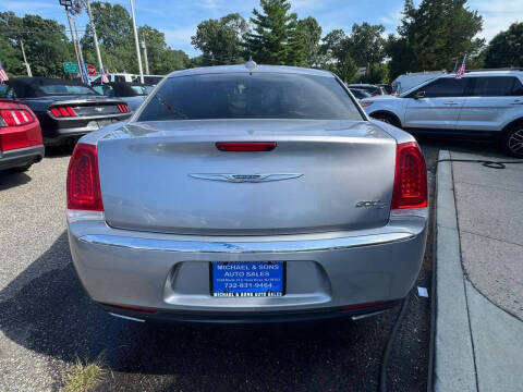 2016 Chrysler 300 C