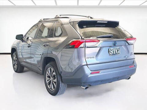 2024 Toyota RAV4 Hybrid XLE Premium