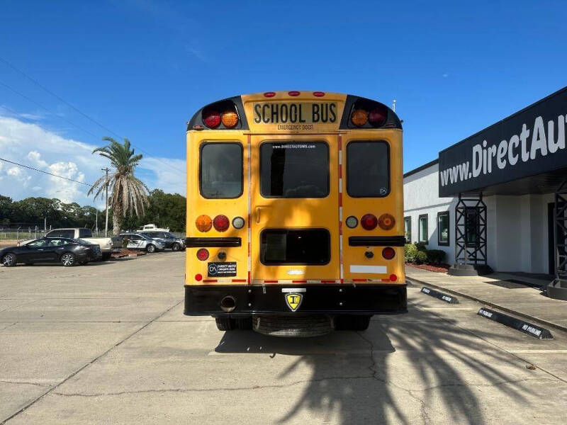 2009 IC Bus CE Series