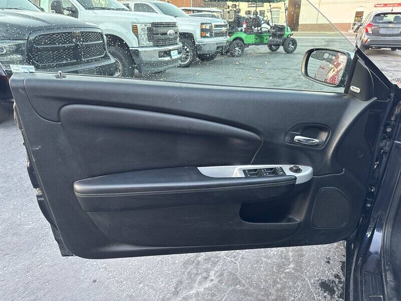 2011 Chrysler 200 Limited