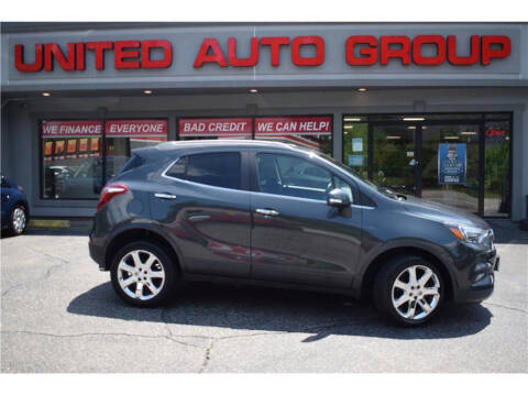 2017 Buick Encore Premium Photo