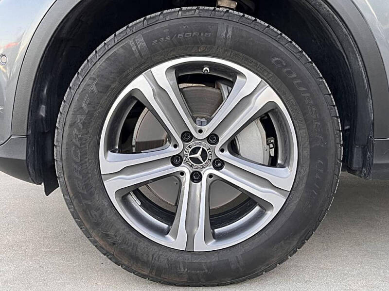 2018 Mercedes-Benz GLC GLC 300 4MATIC