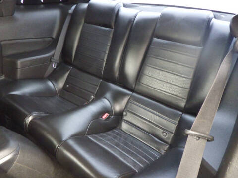 2006 Ford Mustang GT Deluxe