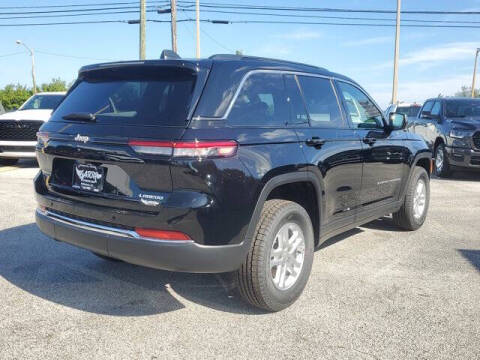 2025 Jeep Grand Cherokee Laredo