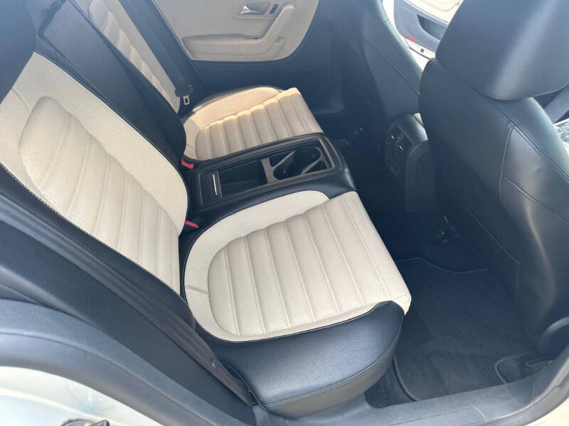 2010 Volkswagen CC Sport