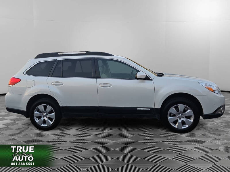 2012 Subaru Outback 2.5i Premium