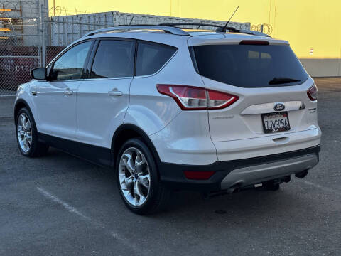 2015 Ford Escape Titanium