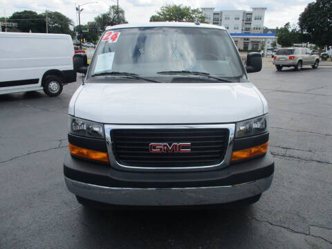 2024 GMC Savana 2500