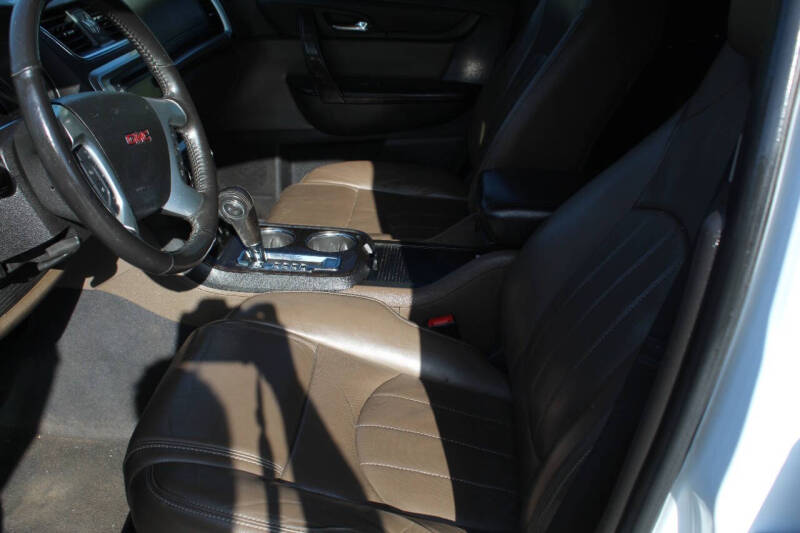 2017 GMC Acadia Limited