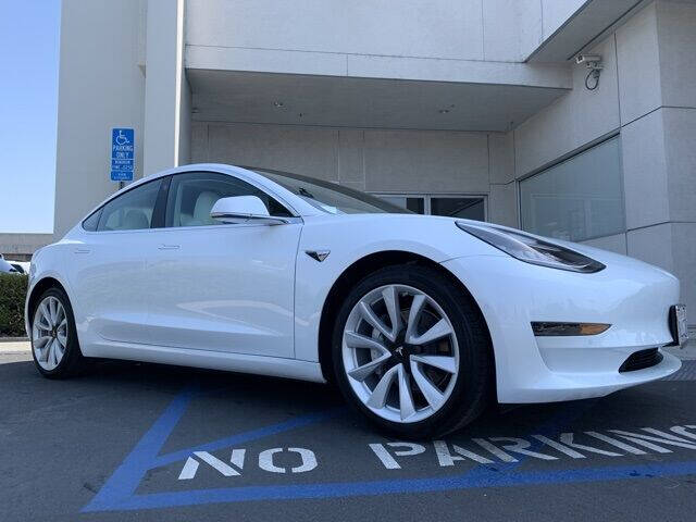 2019 Tesla Model 3 Standard Range Plus