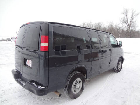 2017 Chevrolet Express LS 2500