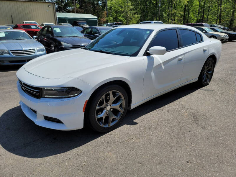 2015 Dodge Charger for sale at GEORGIA AUTO DEALER LLC in Buford GA