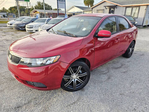 2013 Kia Forte for sale at AUTOBAHN MOTORSPORTS INC in Orlando FL