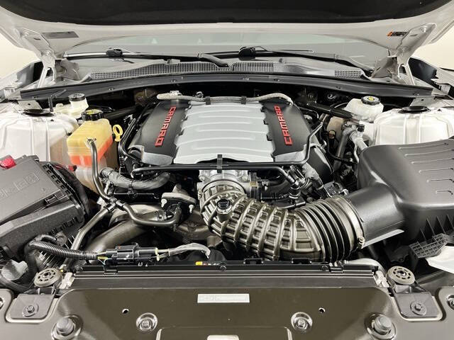 2021 Chevrolet Camaro LT1 - Photo 10