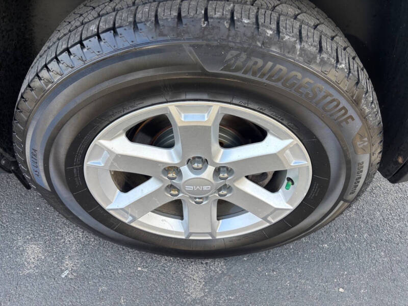 2014 GMC Acadia SLE-2