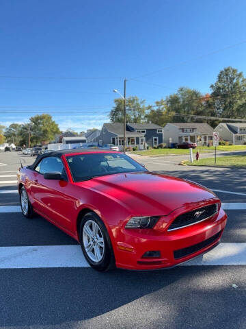 2014 Ford Mustang V6