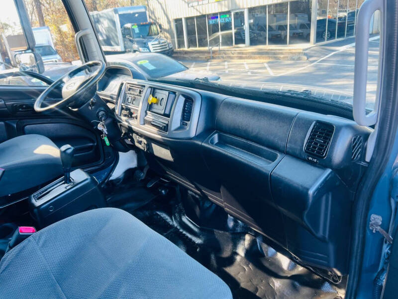 2020 Hino 258A
