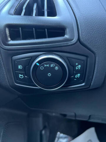 2016 Ford Focus SE