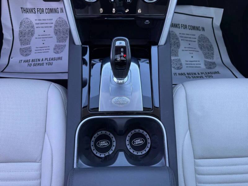 2022 Land Rover Discovery Sport P250 SE