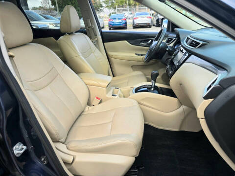 2016 Nissan Rogue SL