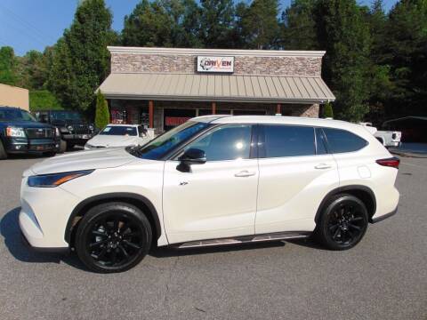 2021 Toyota Highlander for sale at Driven Pre-Owned in Lenoir NC