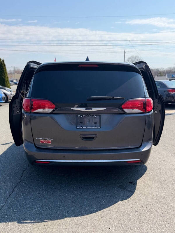 2019 Chrysler Pacifica Touring Plus