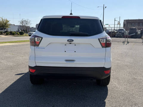 2017 Ford Escape S