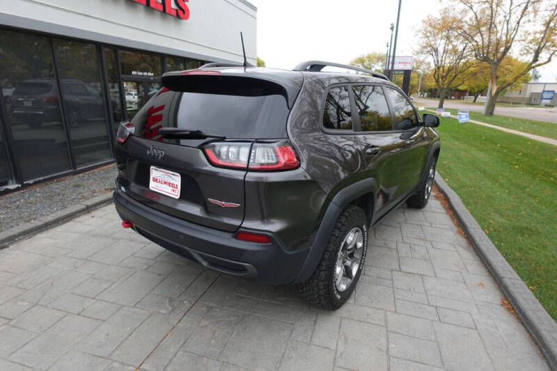 2019 Jeep Cherokee Trailhawk