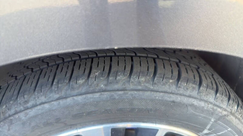 2023 Nissan Versa SV