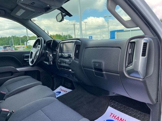 2017 Chevrolet Silverado 1500 13