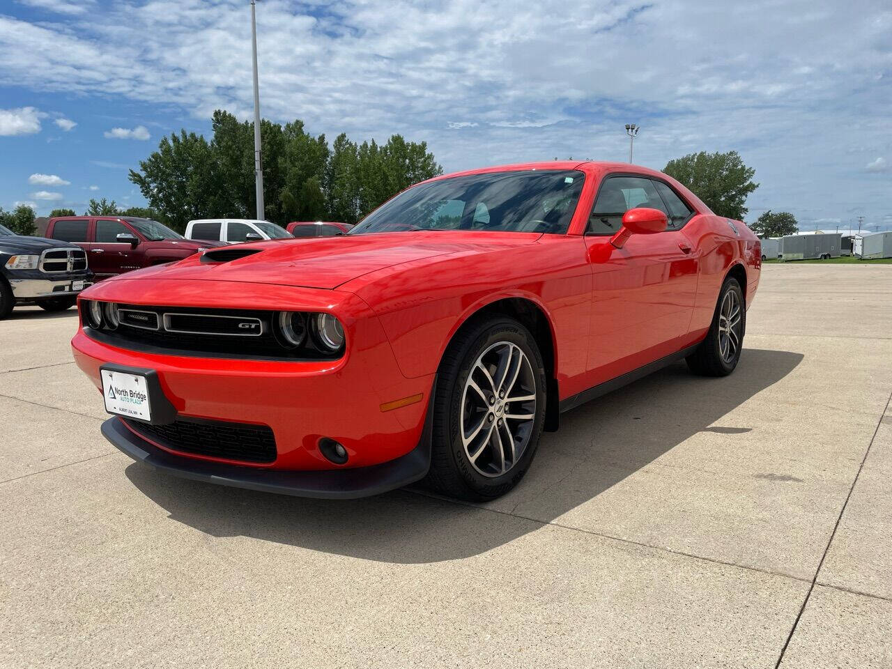 2019 Dodge Challenger GT AWD photo 2