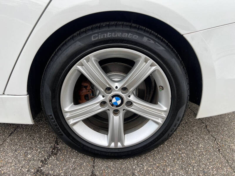 2015 BMW 3 Series 328i