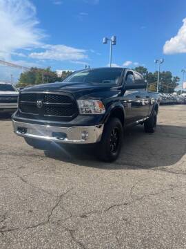 2016 RAM Ram Pickup 1500 for sale at R&R Car Company in Mount Clemens MI