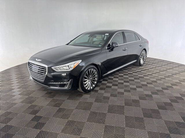 2017 Genesis G90