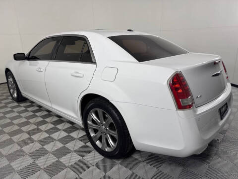 2013 Chrysler 300 S