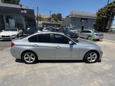 2012 BMW 3 Series 328i