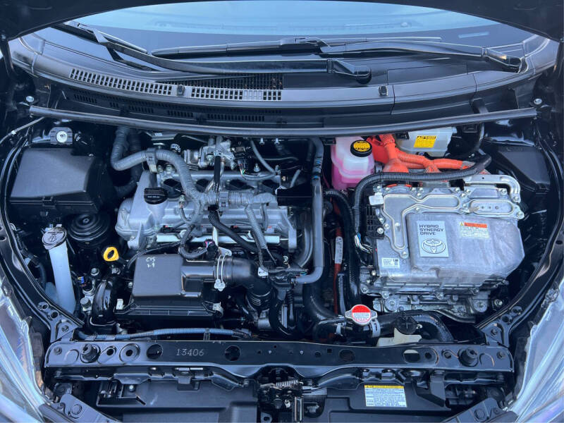 2015 Toyota Prius c One