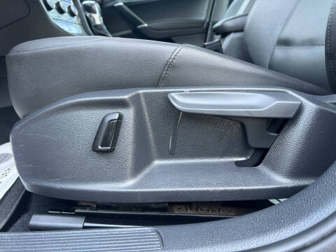 2015 Volkswagen e-Golf SEL Premium