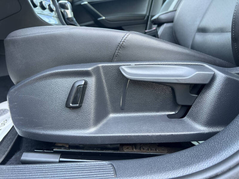 2015 Volkswagen e-Golf SEL Premium