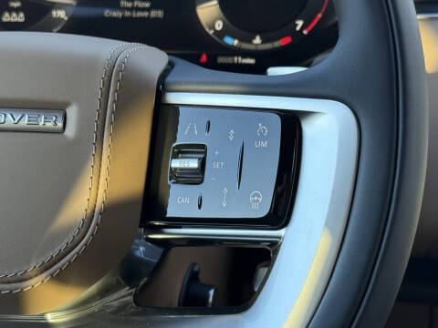 2025 Land Rover Range Rover P400 SE