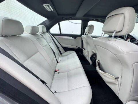 2010 Mercedes-Benz C-Class