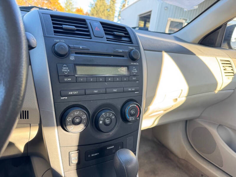 2009 Toyota Corolla LE