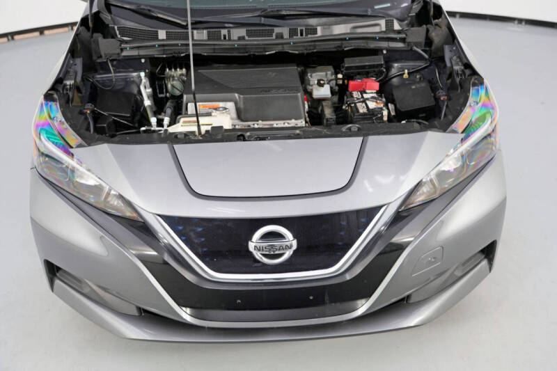 2019 Nissan LEAF S