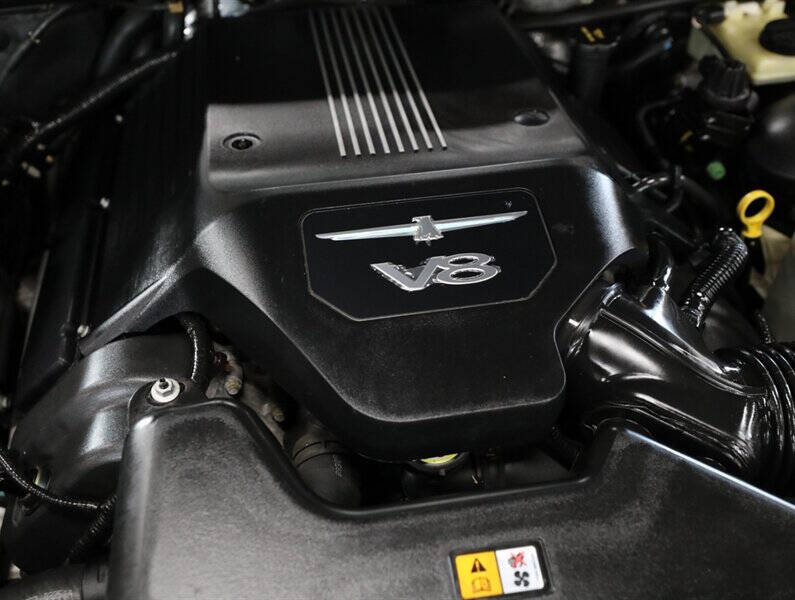 2004 Ford Thunderbird Deluxe