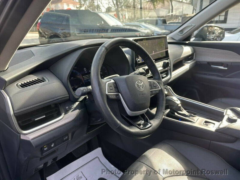 2024 Toyota Grand Highlander Platinum