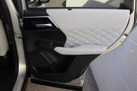 2023 Mitsubishi Outlander PHEV SEL