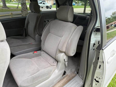 2006 Toyota Sienna CE 7 Passenger