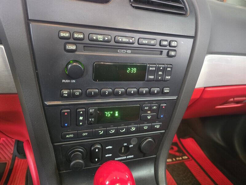 2002 Ford Thunderbird Deluxe